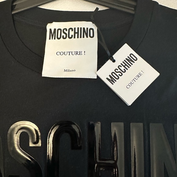 Moschino oversized T shirt size Small - Picture 4 of 4
